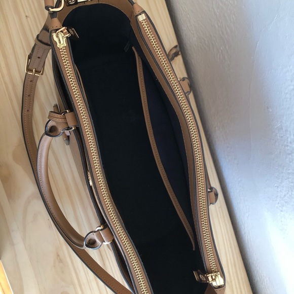 Tory Burch - Robinson Double Zip - Picture 4 of 5